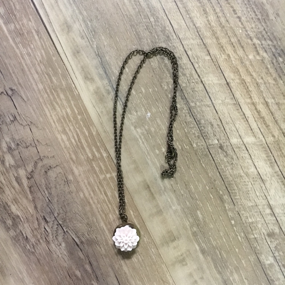 Flower Necklace